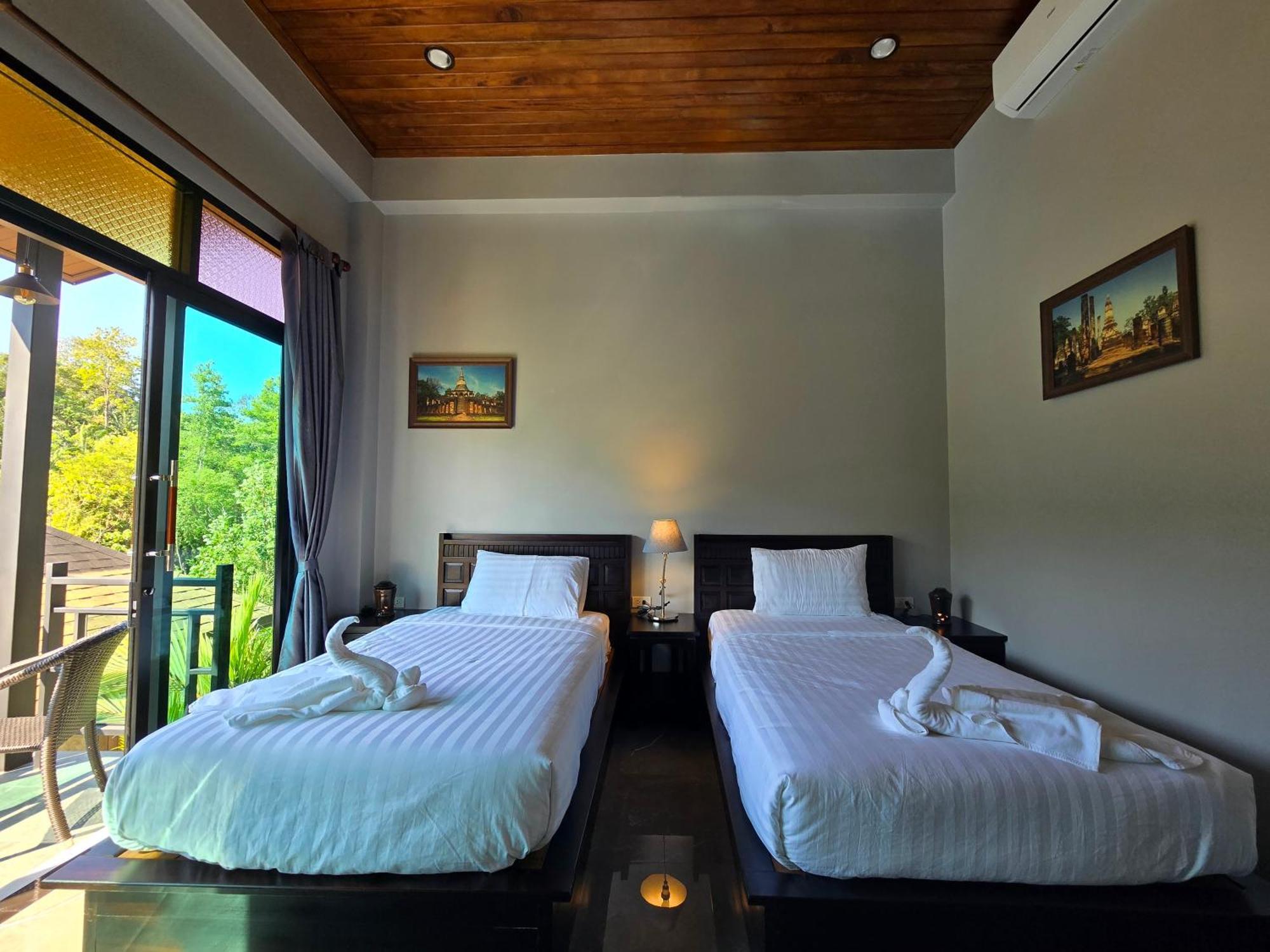 Baan Koh Kwang Pool * Krabi town